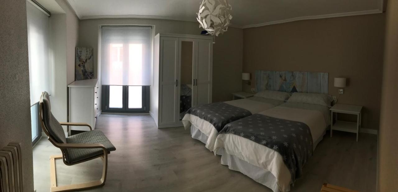 Apartamento Estiviellas, Pirineo Jaca Luaran gambar